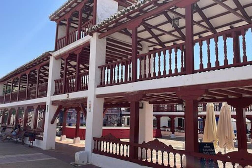 2B-Precioso Apartamento En Pleno Centro. A Estreno Alcazar de San Juan Luaran gambar
